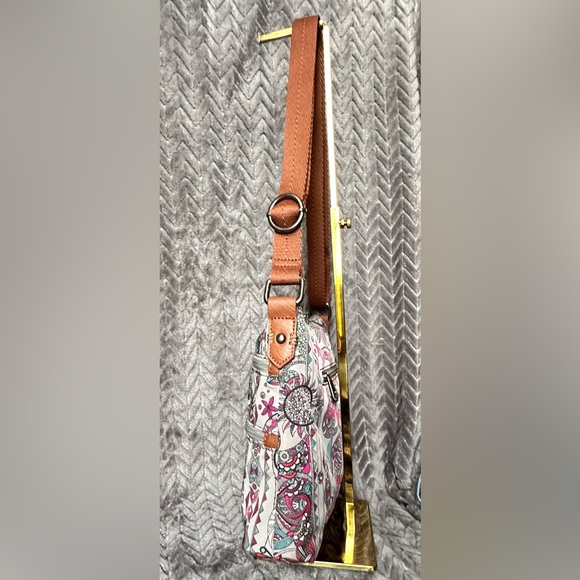 Sakroots Nylon Multi-Pocket Crossbody - Picture 6 of 11